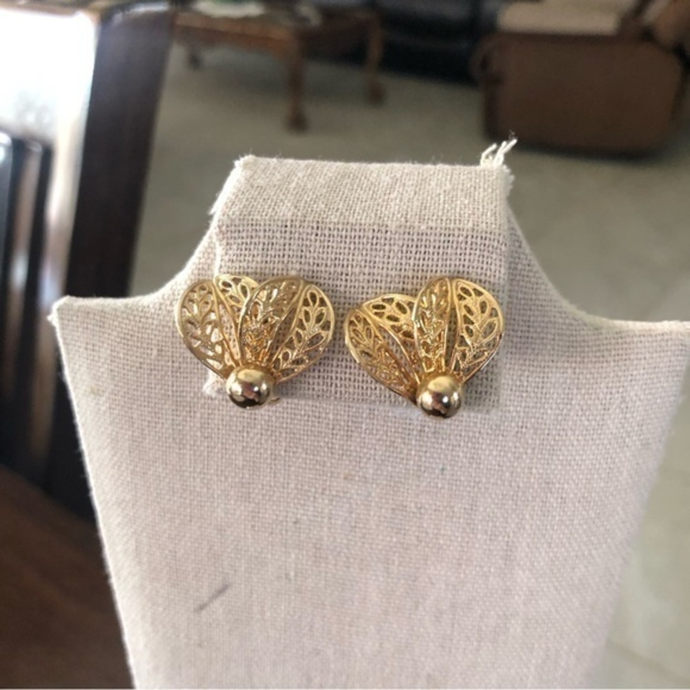 Vintage ClipOn Earrings